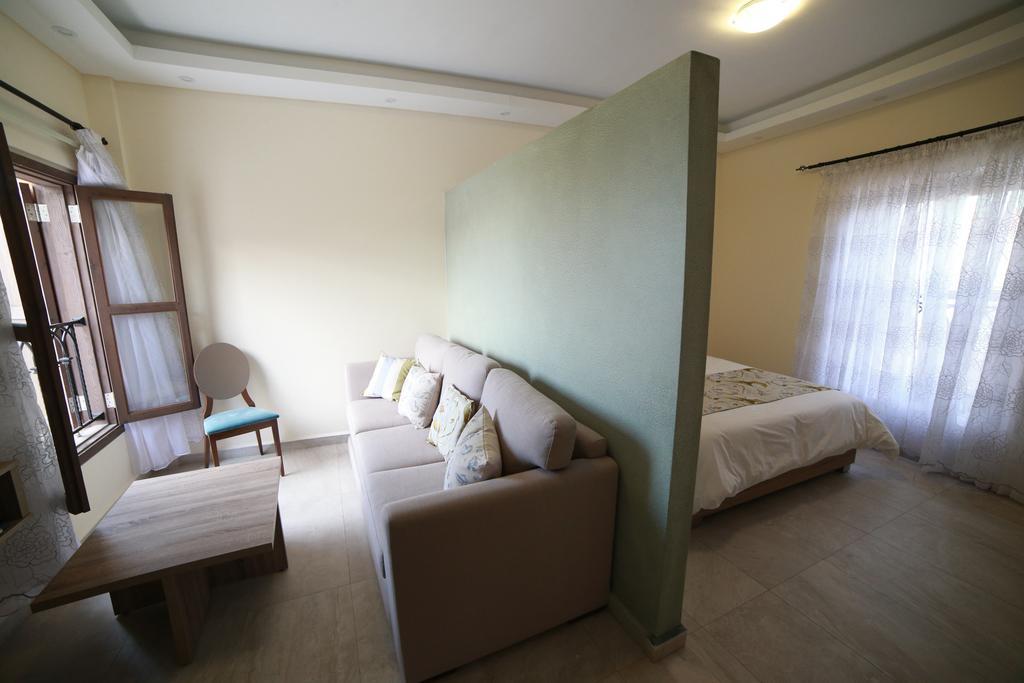 Asamina Boutique Hotel 泰尔 外观 照片