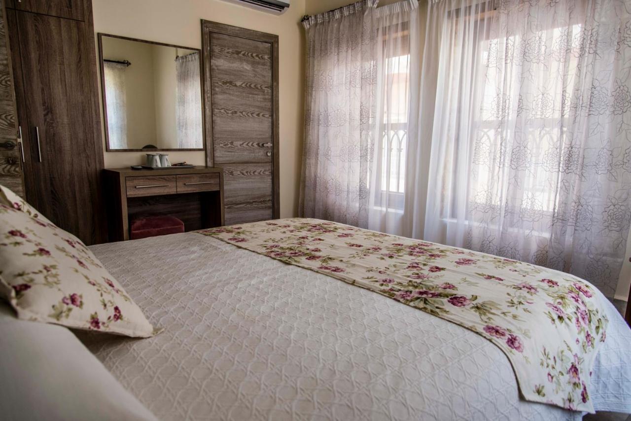 Asamina Boutique Hotel 泰尔 外观 照片
